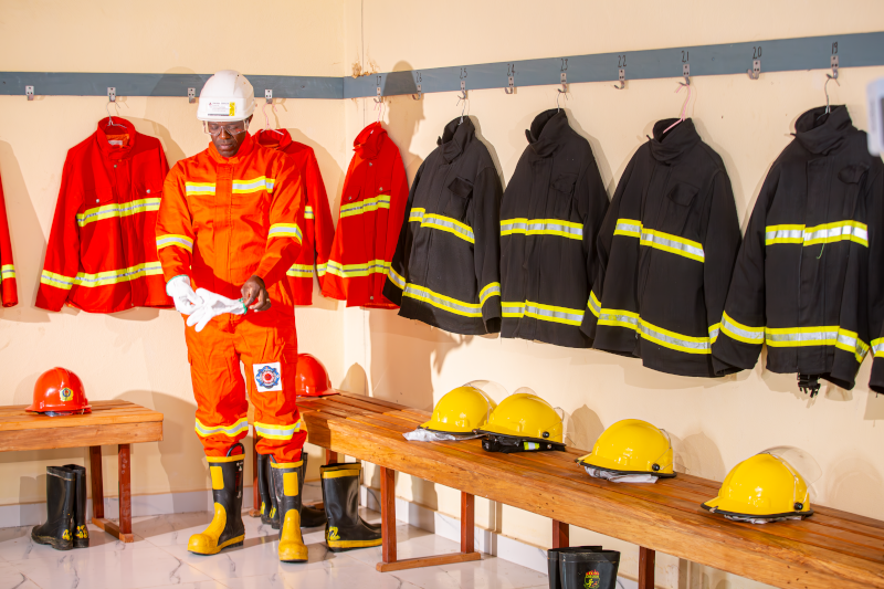 Cursos de combate à incêndios em Angola e África